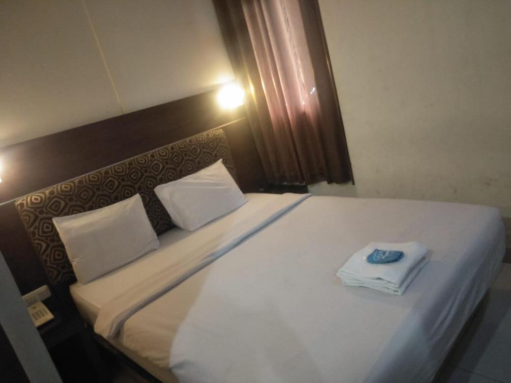 Penthouse Hotel Jakarta Extérieur photo